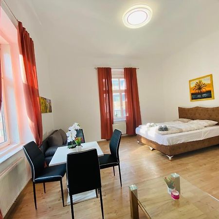 Quad-Room Near Prater Stern Wien Ngoại thất bức ảnh