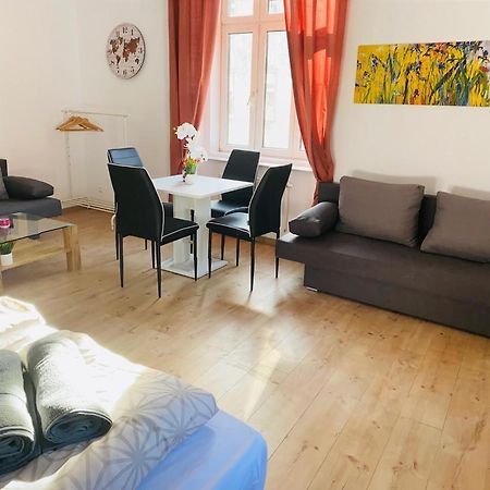 Quad-Room Near Prater Stern Wien Ngoại thất bức ảnh