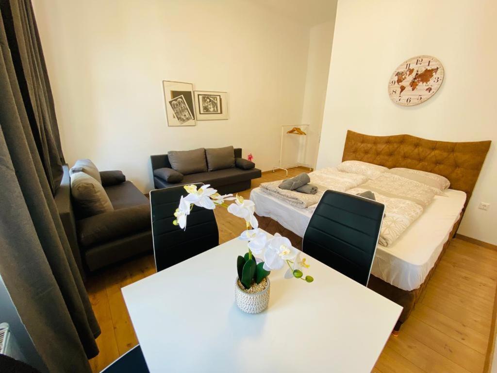 Quad-Room Near Prater Stern Wien Ngoại thất bức ảnh