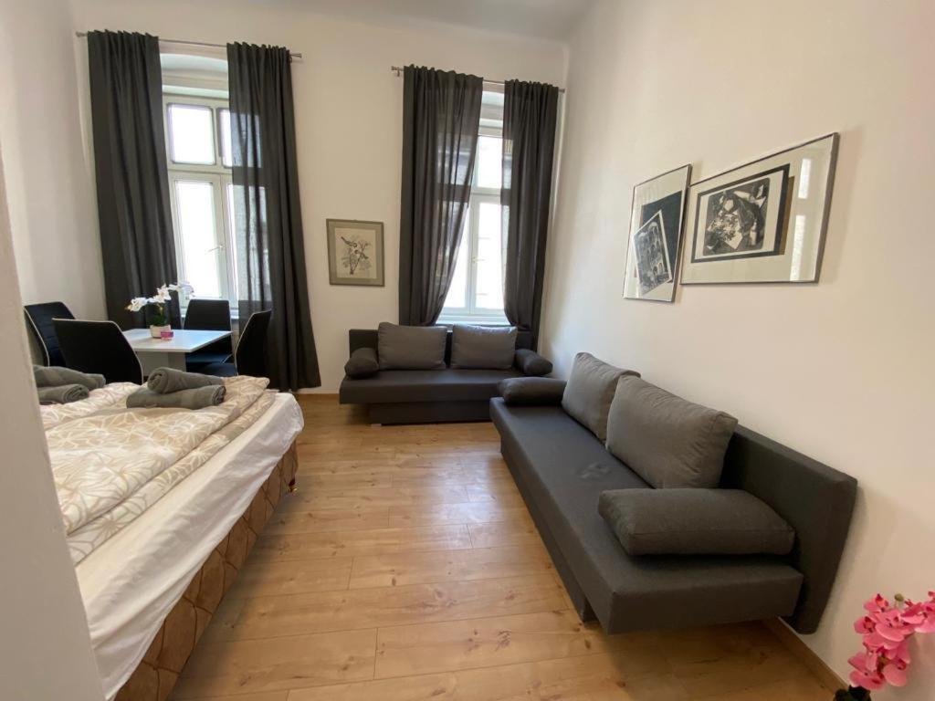 Quad-Room Near Prater Stern Wien Ngoại thất bức ảnh